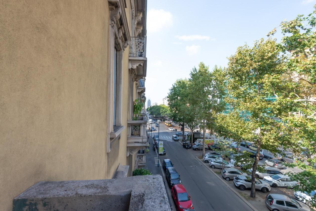 Elegante Casa Liberty Apartment Milan Exterior photo